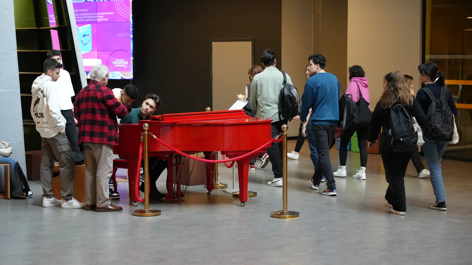 Student Life — İstanbul Nişantaşı Üniversitesi NeoTech Campus